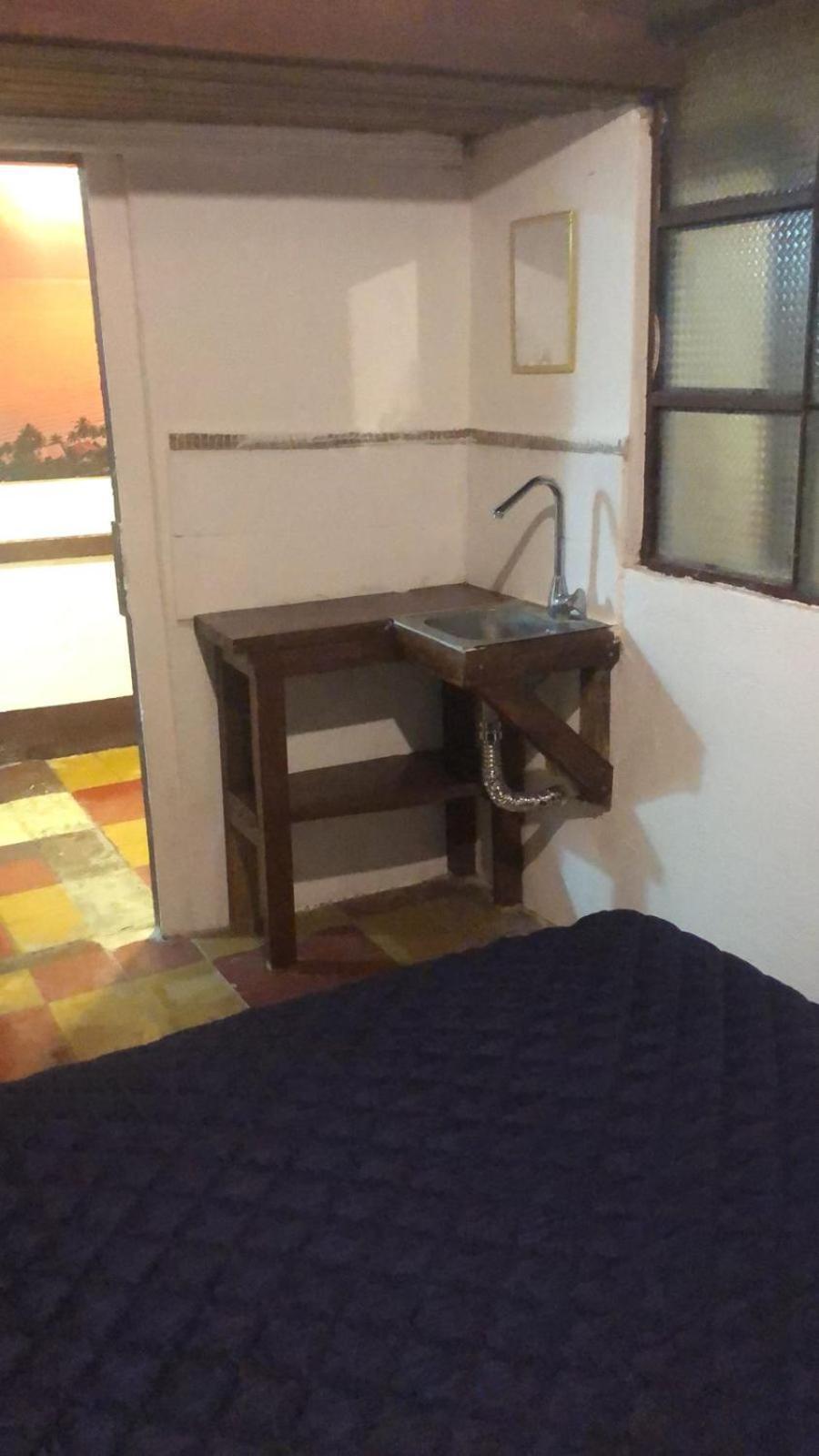 Kamazoztz Hostel And Travel Antigua ภายนอก รูปภาพ